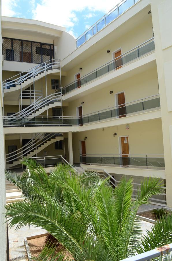 Kineta Apartments Экстерьер фото
